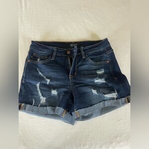 Judy Blue Dark Blue Distressed Roll-Cuff Jean Shorts Sz M